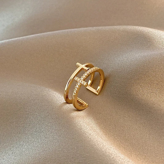 Rhinestone Cross Ring - A Sparkling Symbol of Faith