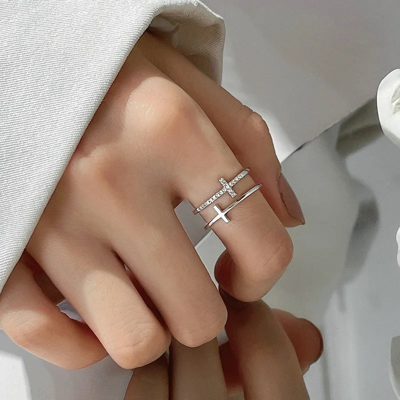 Rhinestone Cross Ring - A Sparkling Symbol of Faith